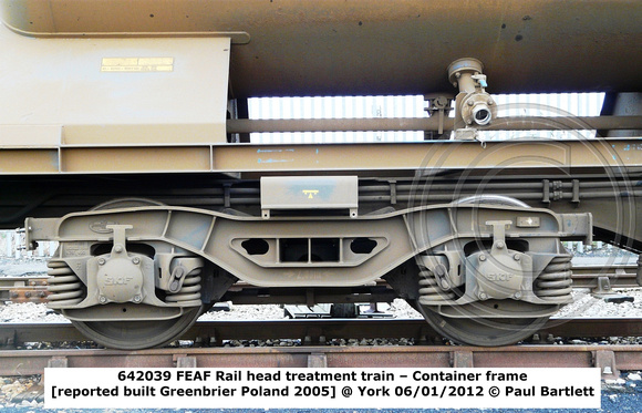 642039 FEAF @ York Network Rail 2012-01-06 [05w]