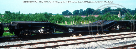 MODA95532 KWB Warwell Diag PF041A, Tare 28-800kg body 1942 Gloucester, rebogied c1977-9 @ Ludgershall 91-07-22 © Paul Bartlett w