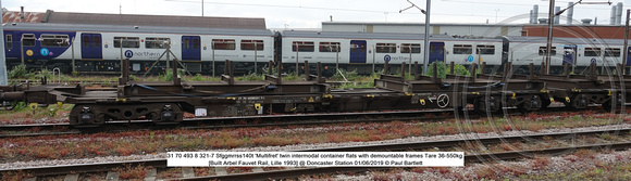 31 70 493 8 321-7 Sfggmrrss140t 'Multifret' twin intermodal container flats Tare 36-550kg [Built Arbel Fauvet Rail, Lille 1993] @ Doncaster Station 2019-06-01 © Paul Bartlett [1w]