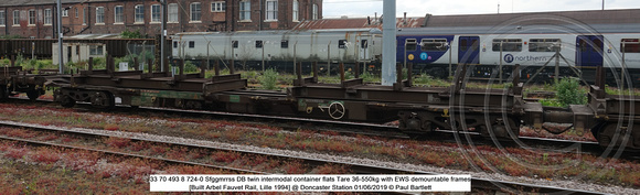 33 70 493 8 724-0 Sfggmrrss DB twin intermodal container flats Tare 36-550kg [Built Arbel Fauvet Rail, Lille 1994] @ Doncaster Station 2019-06-01 © Paul Bartlett [1w]