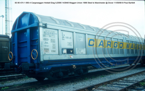 83 80 474 1 093-4 Cargowaggon Holdall Diag ILE690 143948 Waggon Union 1988 Steel to Manchester @ Dover 88-09-11 © Paul Bartlett w