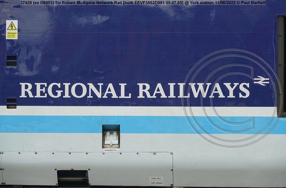 37425 (ex D6992) Sir Robert McAlpine Network Rail built EEVF3552D981 05.07.65 @ York station 2022-06-11 © Paul Bartlett [10w]