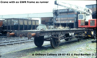 1 Crane Onllwyn Colliery 92-07-18 © P Bartlett [3w]