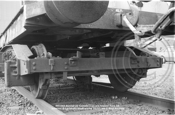 BB3303 bolster ex Consett Iron ore hopper @ Lackenby 89-07-28 © Paul Bartlett [07w]
