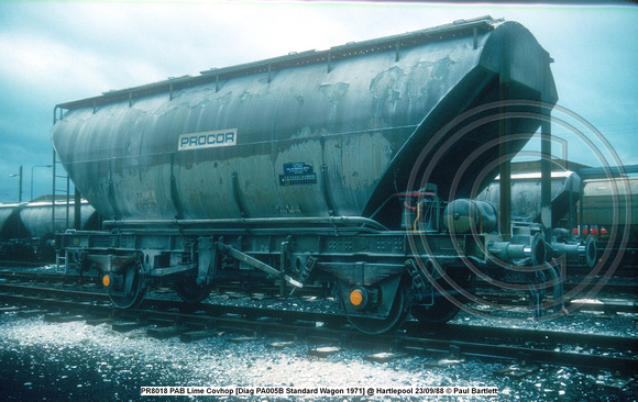 PR8018 PAB Lime Covhop [Diag PA005B Standard Wagon 1971] @ Hartlepool 88-09-23 © Paul Bartlett w