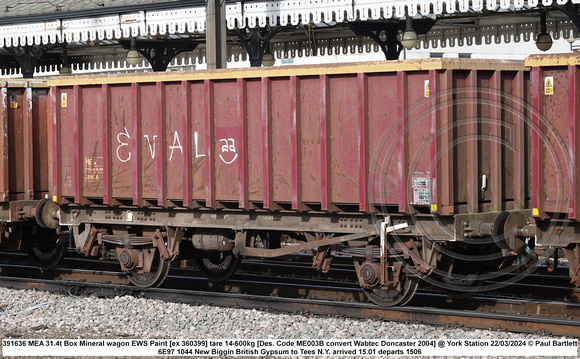 391636 MEA 31.4t Box Mineral wagon EWS Paint [ex 360399] tare 14-600kg [Des. Code ME003B convert Wabtec Doncaster 2004] @ York Station 2024-03-22 © Paul Bartlett w