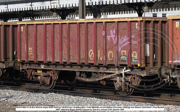 391674 MEA 31.4t Box Mineral wagon EWS Paint [ex 361637] tare 14-600kg [Des. Code ME003B convert Wabtec Doncaster 2004] @ York Station 2024-03-22 © Paul Bartlett w