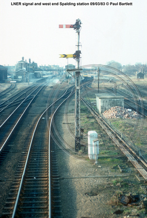 LNER signal and west end Spalding station 83-03-09 © Paul Bartlett [1w]