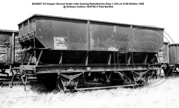 B430097 21t Hopper Vacuum brake roller bearing Rebodied [ex Diag 1-149 Lot 3120 Shildon 1958 @ Onllwyn Colliery 92-07-18 © Paul Bartlett w
