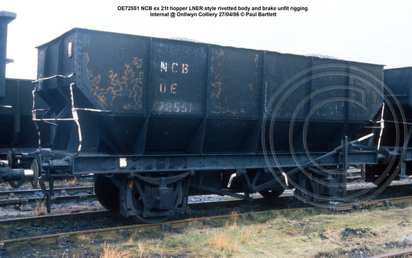 OE72551 NCB ex 21t hopper LNER style rivetted body and brake unfit rigging Internal Onllwyn Colliery 86-04-27 © Paul Bartlett w