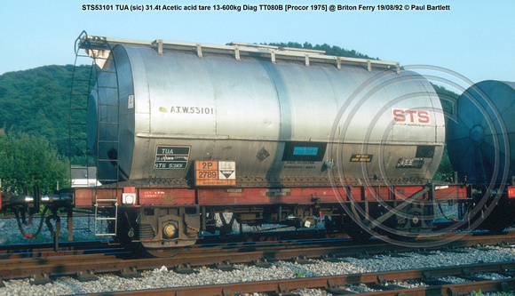 STS53101 TUA (sic) 31.4t Acetic acid tare 13-600kg Diag TT080B [Procor 1975] @ Briton Ferry 92-08-19 © Paul Bartlett w
