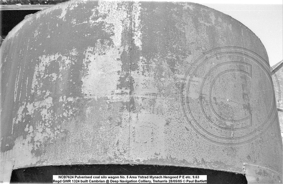 NCB7624 Pulverised coal silo wagon P E etc. 9.63 Regd GWR 1324 built Cambrian @ Deep Navigation Colliery, Treharris 85-05-28 © Paul Bartlett  [22w]