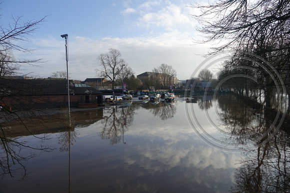 CRI02730 St. George's field  car park from Skeldergate bridge Flood, York 2020-12-28  © Paul Bartlett