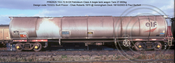 PR82625 TEA Elf Petroleum bogie tank wagon @ Immingham Dock 2003-10-18 � Paul Bartlett [2w]