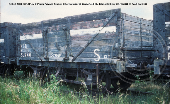 SJ746 NCB SCRAP ex Private Trader Internal user @ Wakefield St. Johns Colliery 81-06-28 © Paul Bartlett W