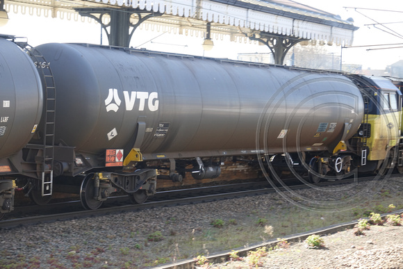VTG88161 TEA 75.9t Petroleum Tank tare 25-700kg [Des. Code TE045A Built Marcrofts 2006] @ York Station 2022-04-09 © Paul Bartlett w