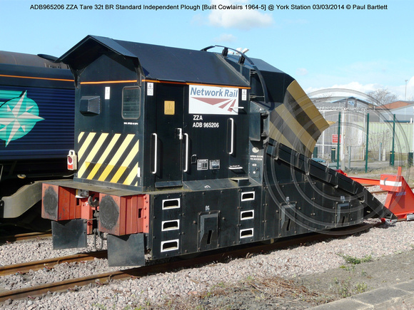 ADB965206 ZZA Snowplough @ York Station 2014-03-03 � Paul Bartlett w