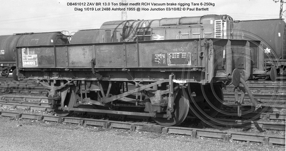 DB461012 ZAV Steel medfit @ Hoo Junction 82-10-03 © Paul Bartlett w