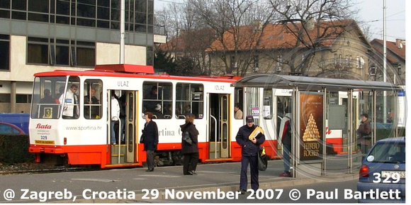 329  tram @ Zagreb Croatia 2007-11-29
