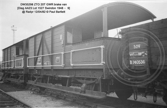 DW35298 ZTO GWR brake van Diag AA23 @ Radyr 82-04-12 © Paul Bartlett w