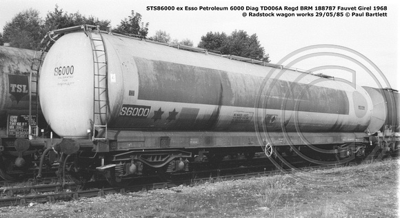 STS86000 Esso Petroleum @ Radstock wagon works 85-08-29 © Paul Bartlett [2W]