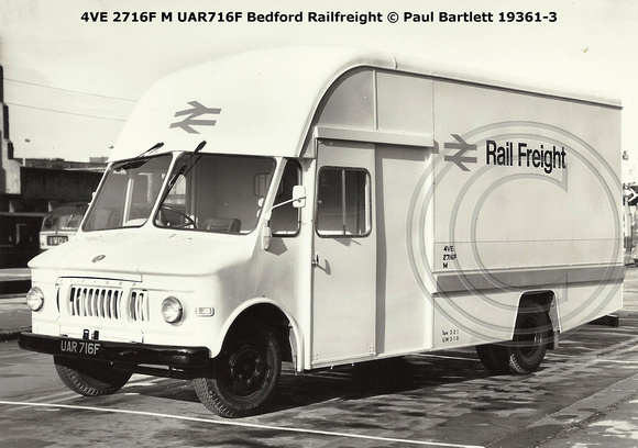 4VE 2716F M UAR716F Bedford Railfreight © Paul Bartlett 19361-3 W