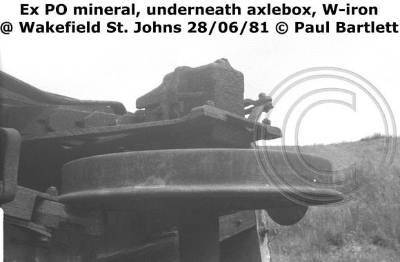 PO mineral, underneath axlebox