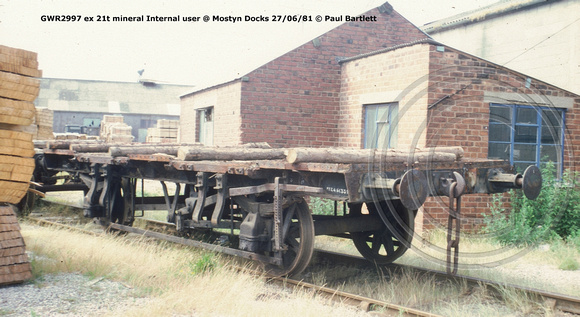 GWR2997 ex 21t mineral Internal user @ Mostyn Docks 81-06-27 © Paul Bartlett w