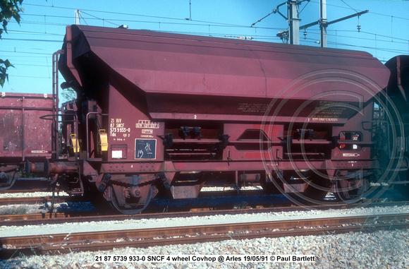 21 87 5739 933-0 4 wheel Covhop @ Arles 91-05-19 © Paul Bartlett w