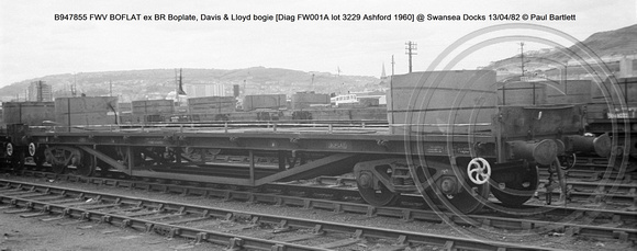 B947855 FWV BOFLAT Diag FW001A @ Swansea Docks 82-04-13 © Paul Bartlett w