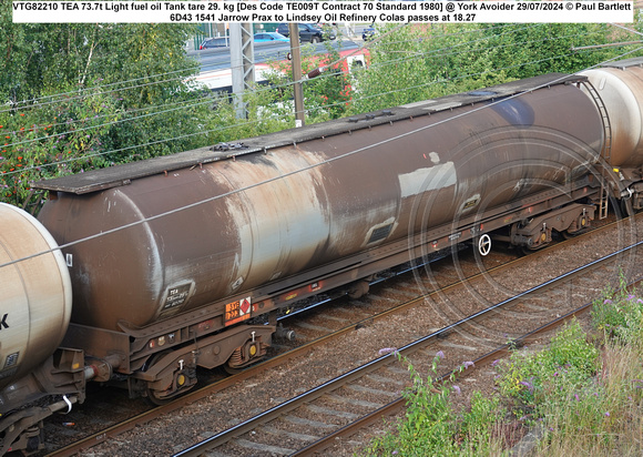 VTG82210 TEA 73.7t Light fuel oil Tank tare 29. kg [Des Code TE009T Contract 70 Standard 1980] @ York Avoider 2024-07-29 © Paul Bartlett w