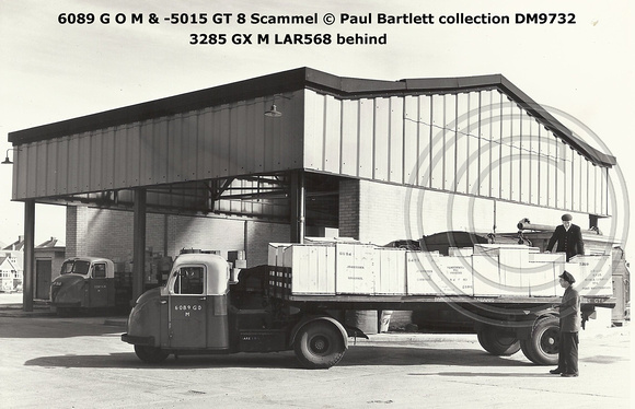 6089 G O M & -5015 GT 8 Scammel © Paul Bartlett collection DM9732 w