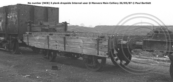 No number 3 plank Internal user @ Manvers Main Colliery 87-05-26 © Paul Bartlett w